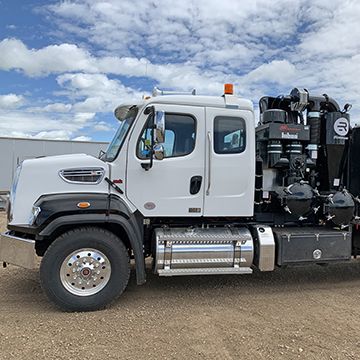 hibon VTB822 truck mounted blower on an US septic vacuum Truck